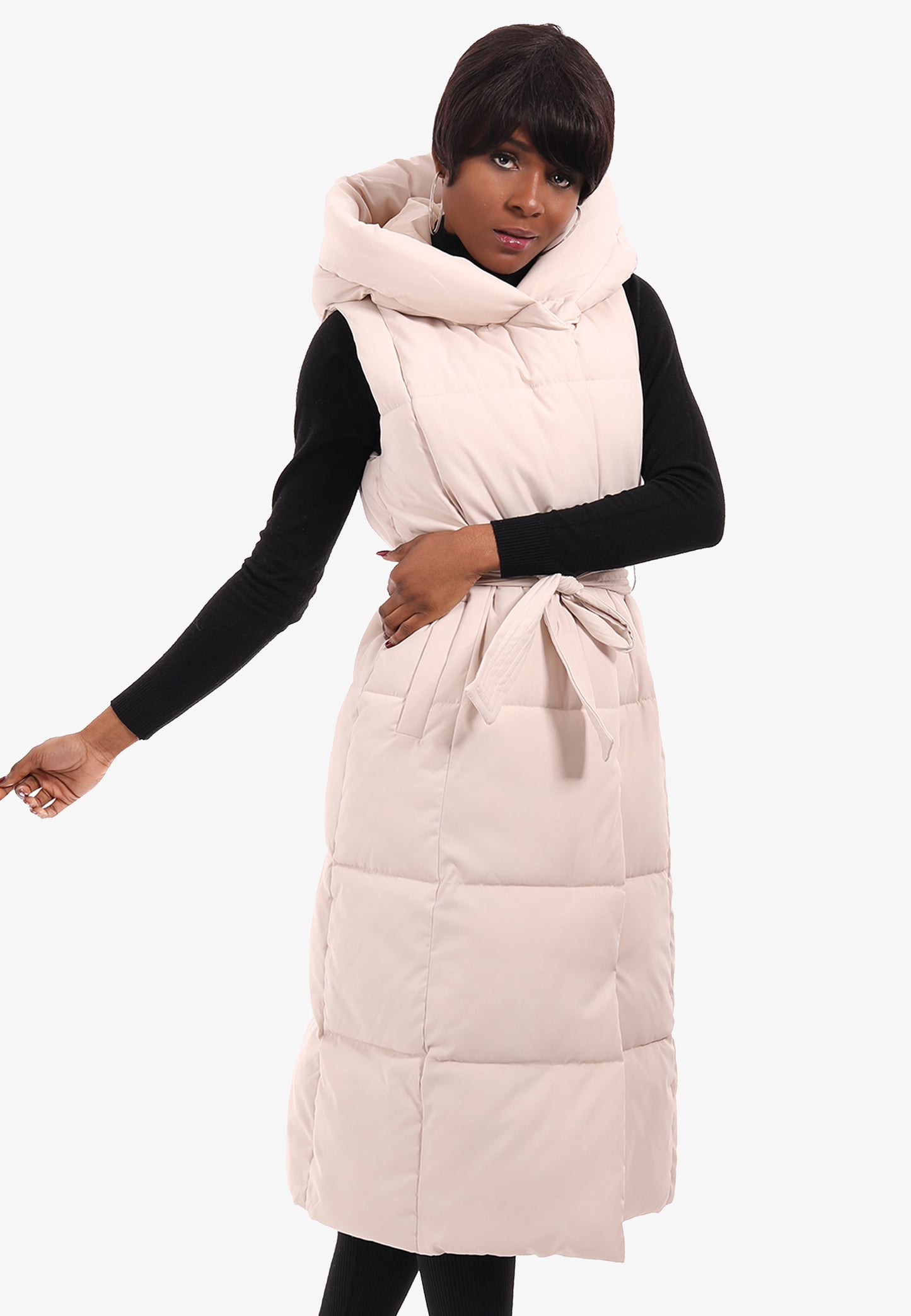 Lange Steppweste mit XXL Kapuze und Taillengürtel mit Kapuze