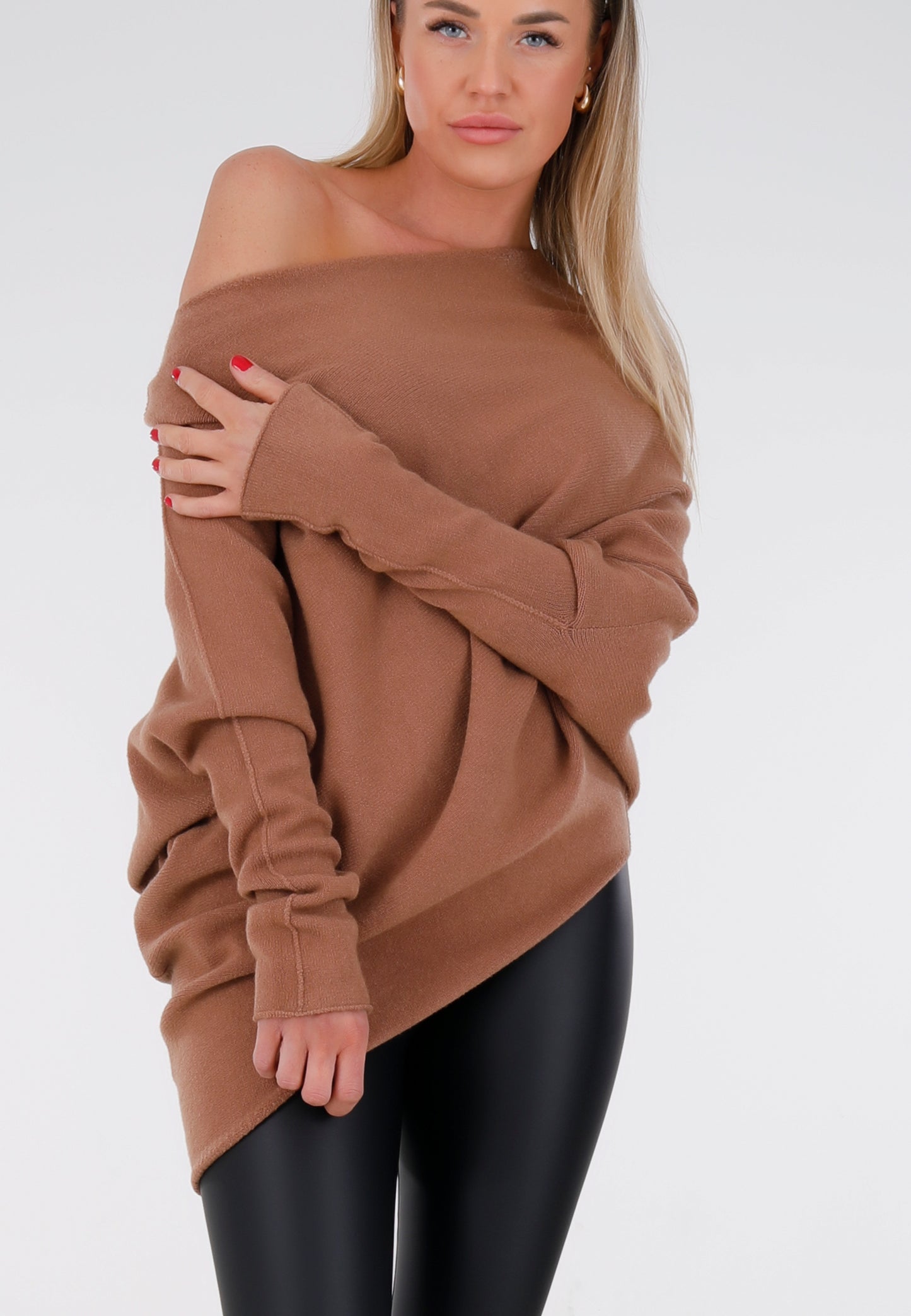 "Casual Chic: Asymmetrischer Pullover"