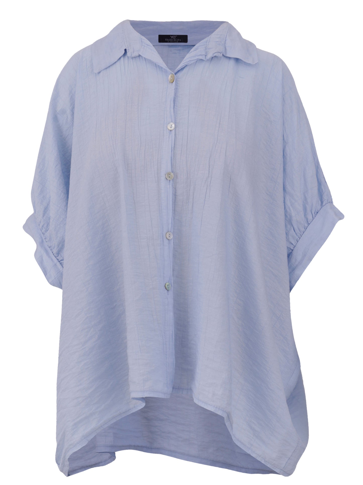 Weite Damenbluse aus 100 % Viskose mit Knopfleiste