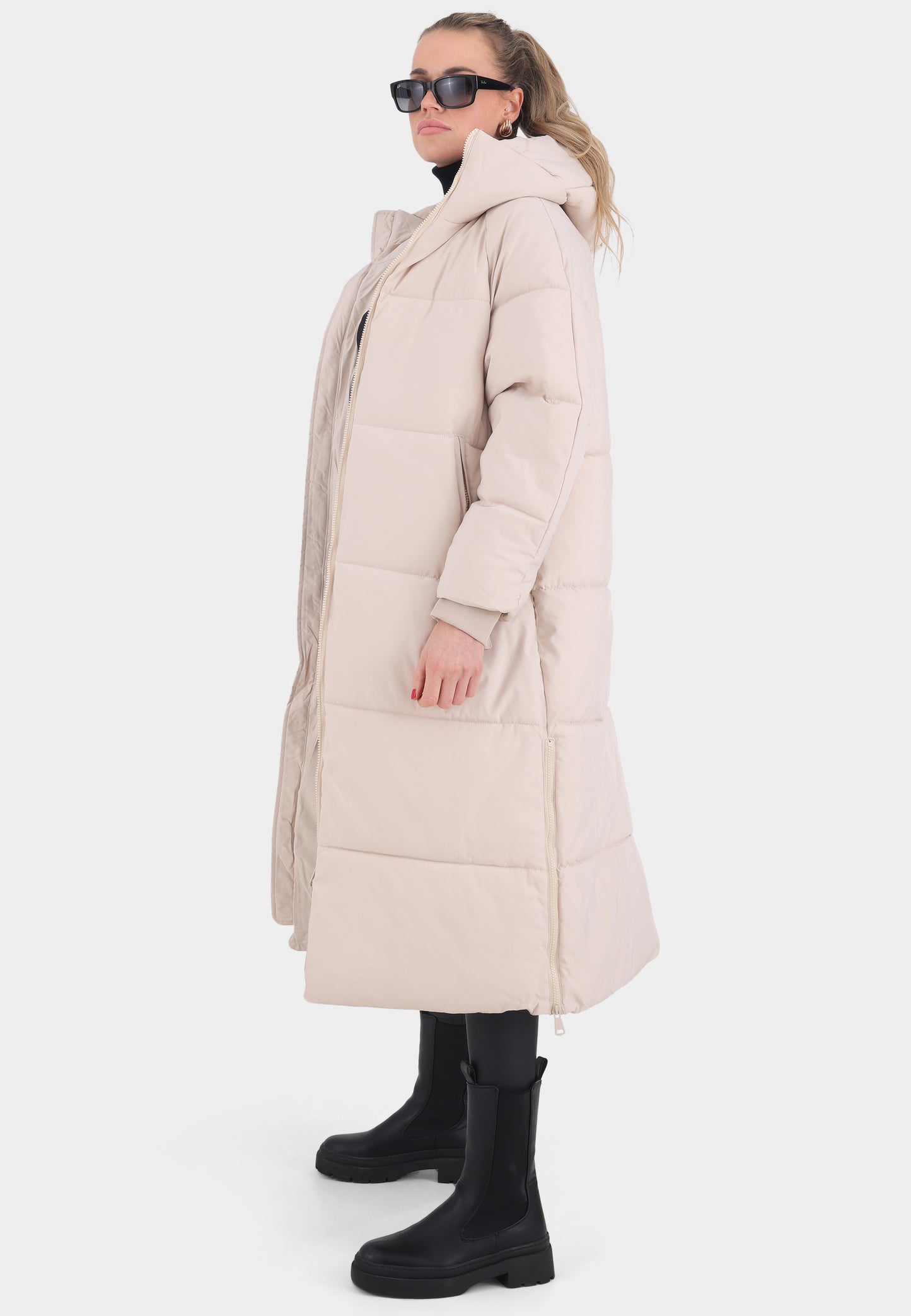 Oversized Steppmantel mit XXL-Kapuze