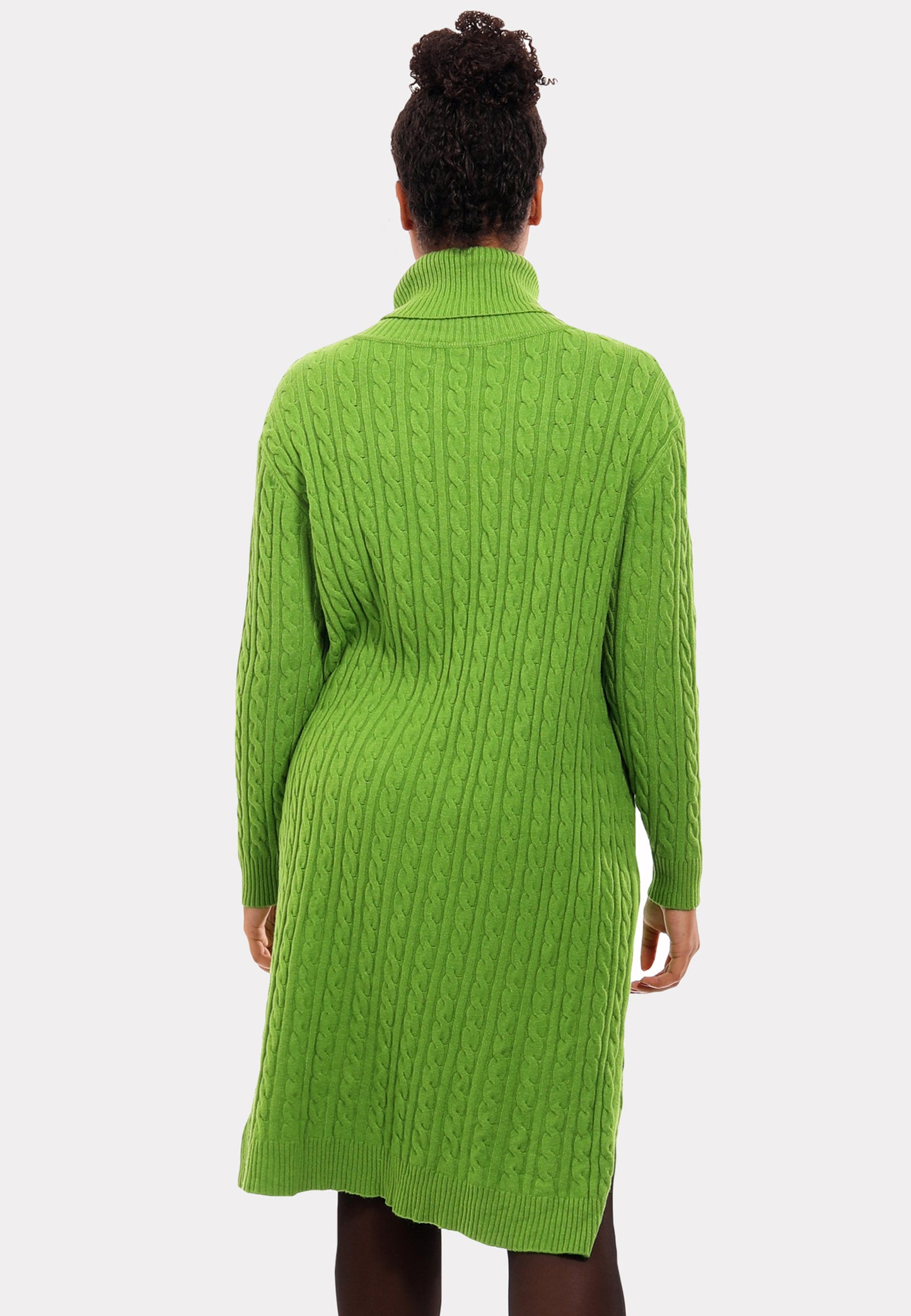 Strickkleid Elegance" – Modischer Turtleneck im Oversize-Stil