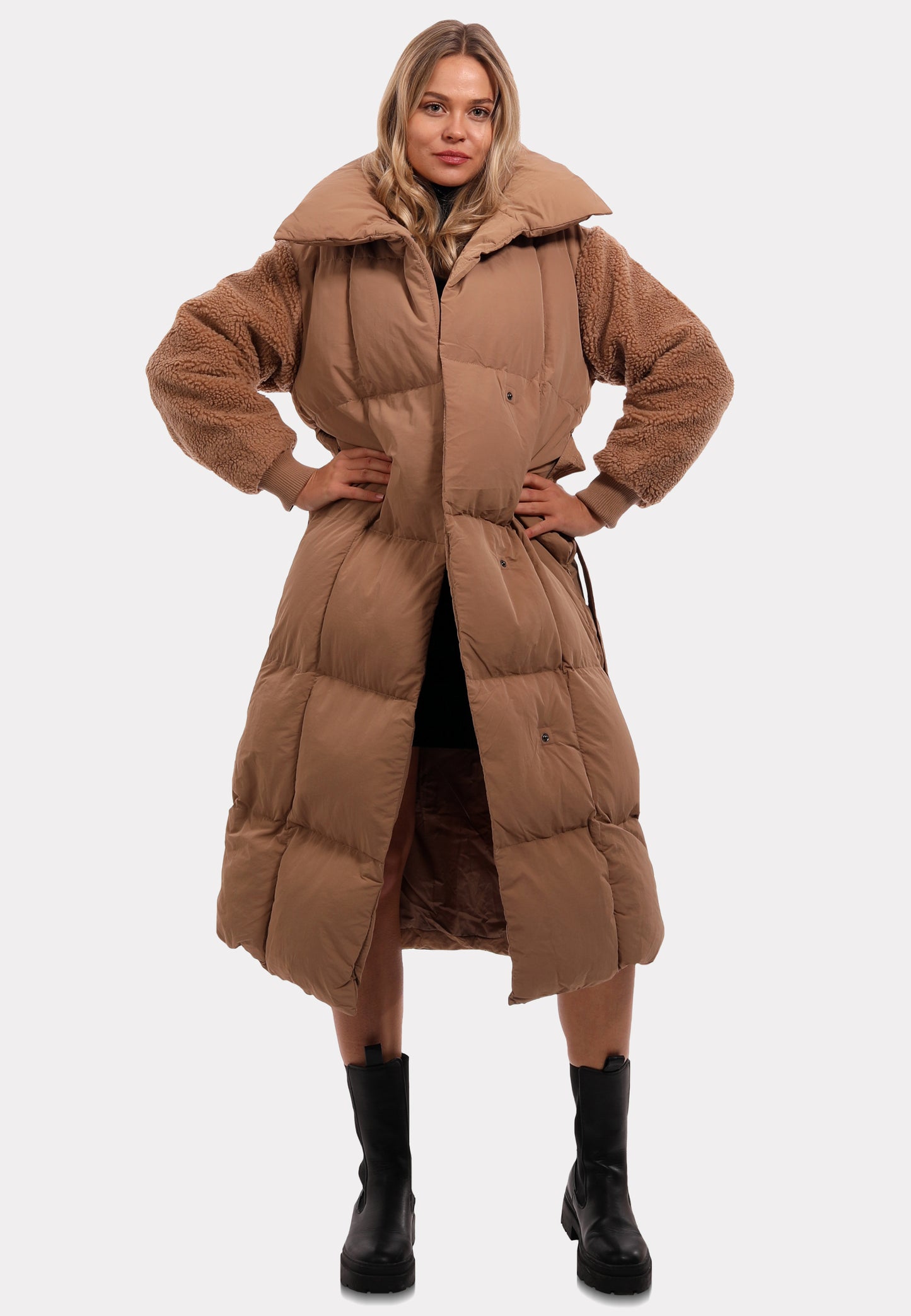 EINZIGARTIGER TEDDYFELL-WINTERMANTEL