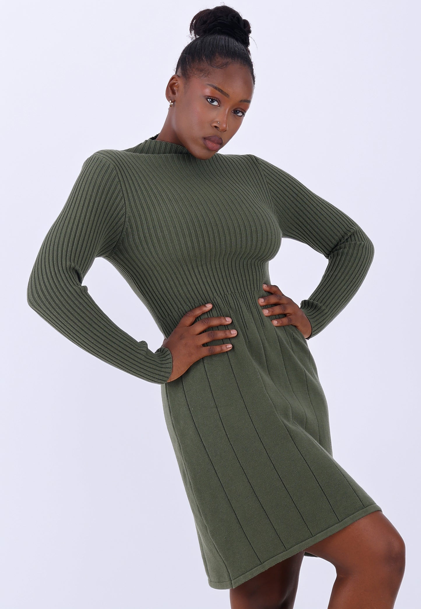 Elegantes Strickkleid – One Size (Gr. 34–42)  Khaki