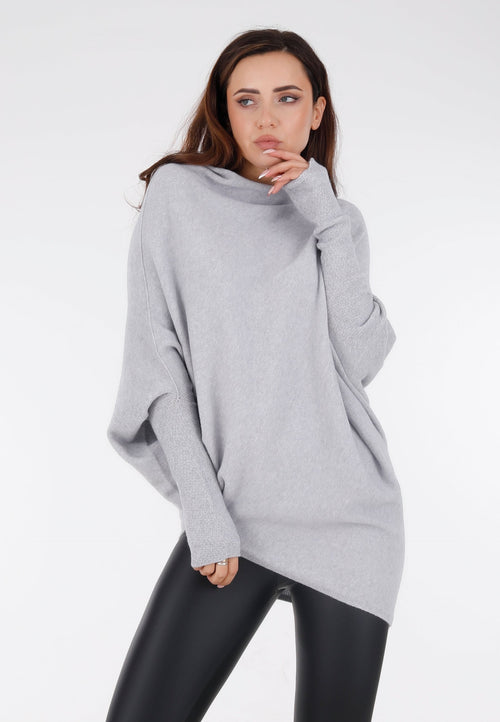 "Casual Chic: Asymmetrischer Pullover in Longform"