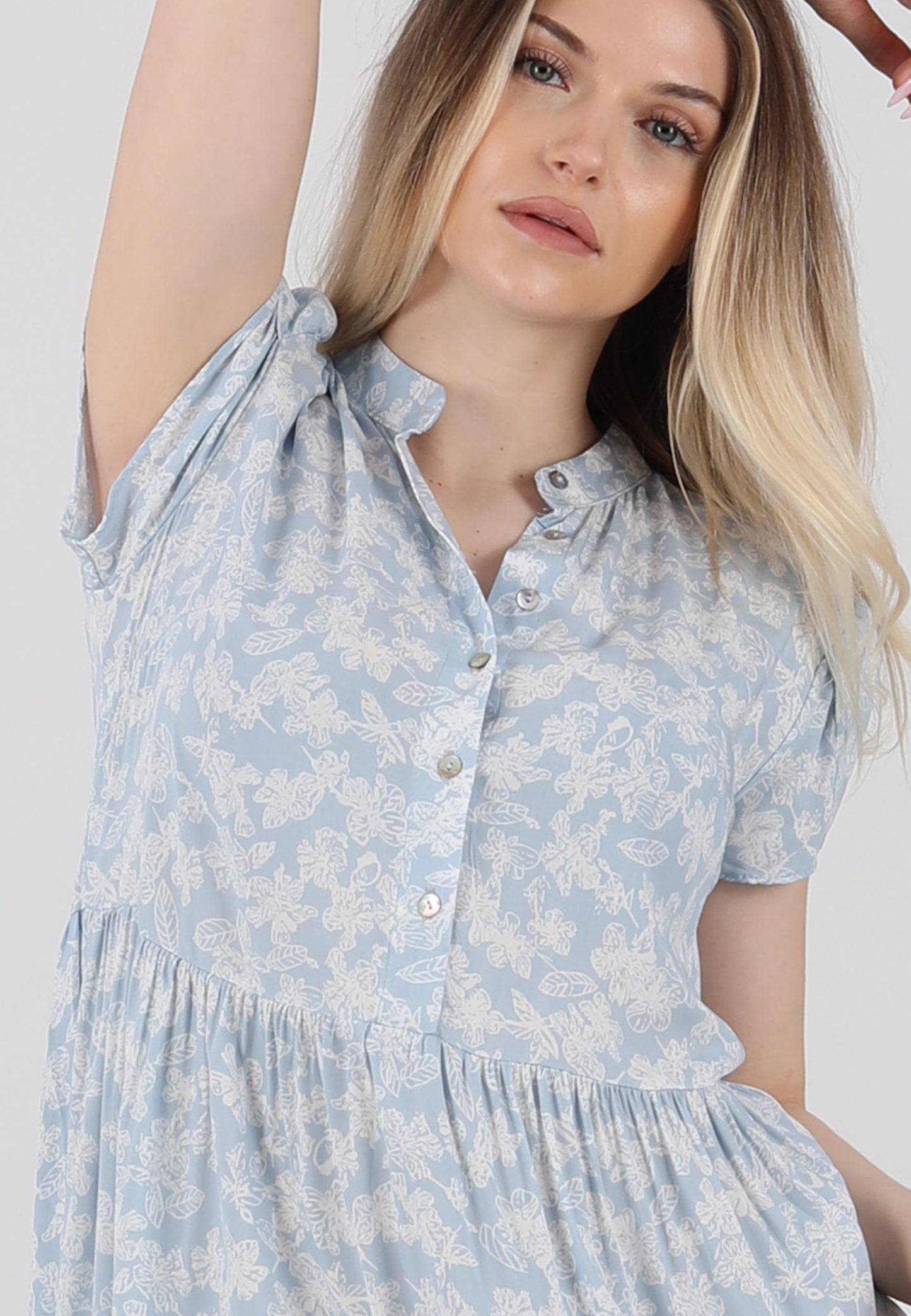 Boho-Maxikleid  aus Reiner Viskose – Sommerliche Eleganz